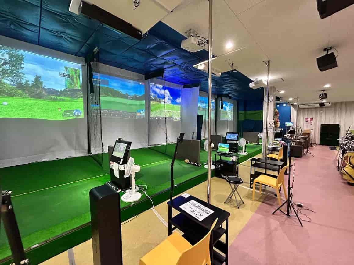 MY GOLF LANE(マイゴルフレーン) 那覇店の写真 2