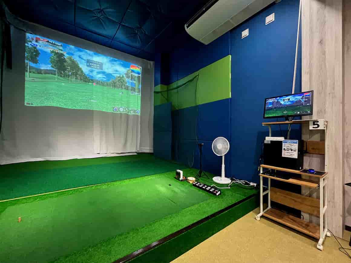 MY GOLF LANE(マイゴルフレーン) 那覇店の写真 3