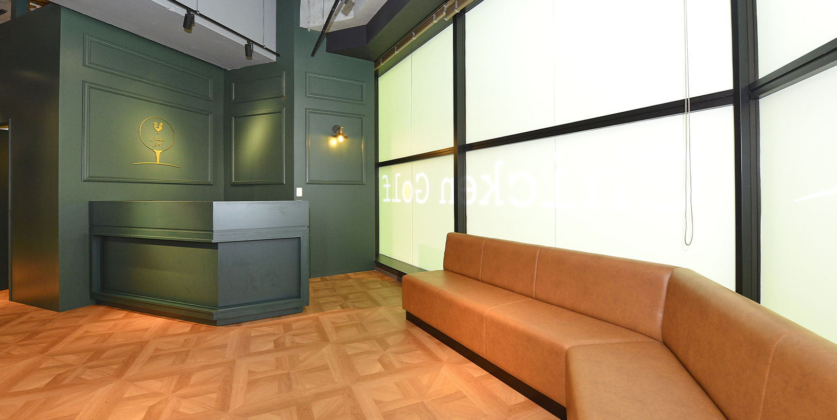 チキンゴルフ 新宿店の写真 2